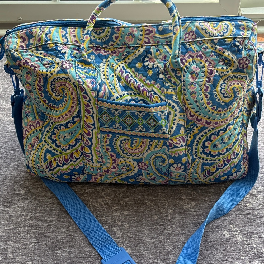 Vera Bradley Capri Blue Paisley duffle